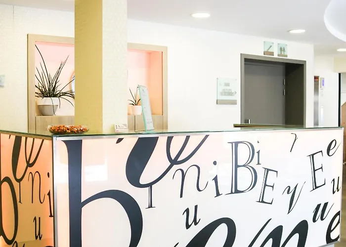 Hotel Anne De Bretagne