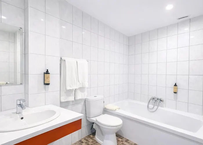 The Originals City, Hotel Colmar Gare