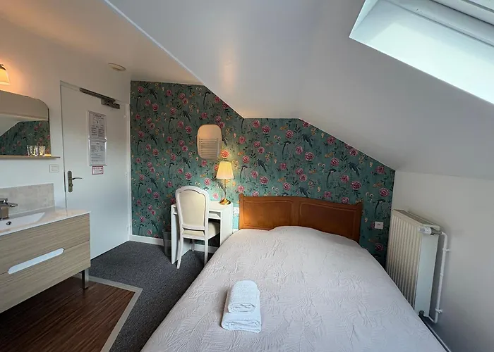 Hotel Saint Yves