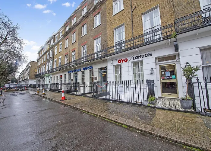 Oyo 24 Sussex, London Paddington
