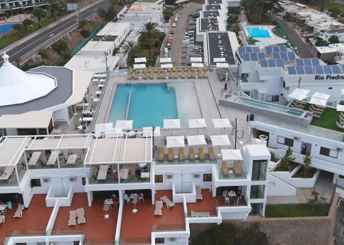Apartamentos Rio Piedras