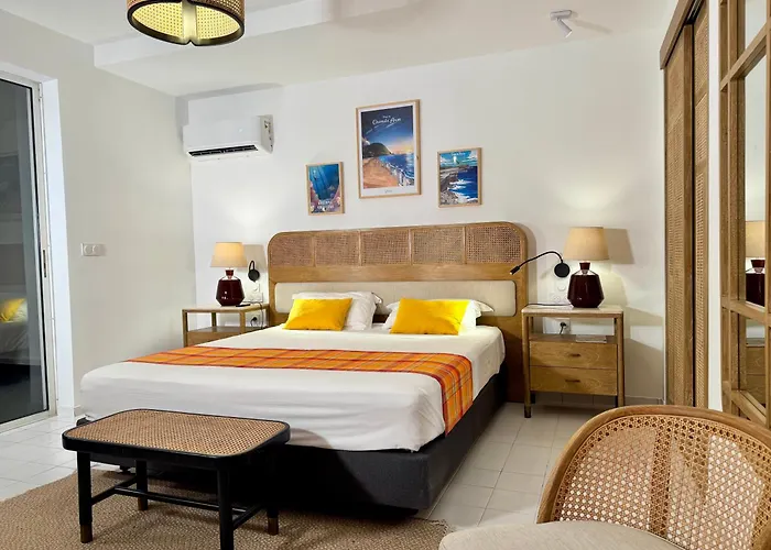 Residence Le Vallon Guadeloupe Parc Piscine Appartements & Studios