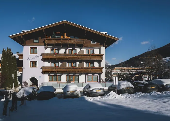 Pension Monika, Summercard Included Kaprun