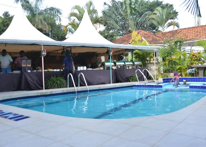 Mowicribs Hotel And Spa