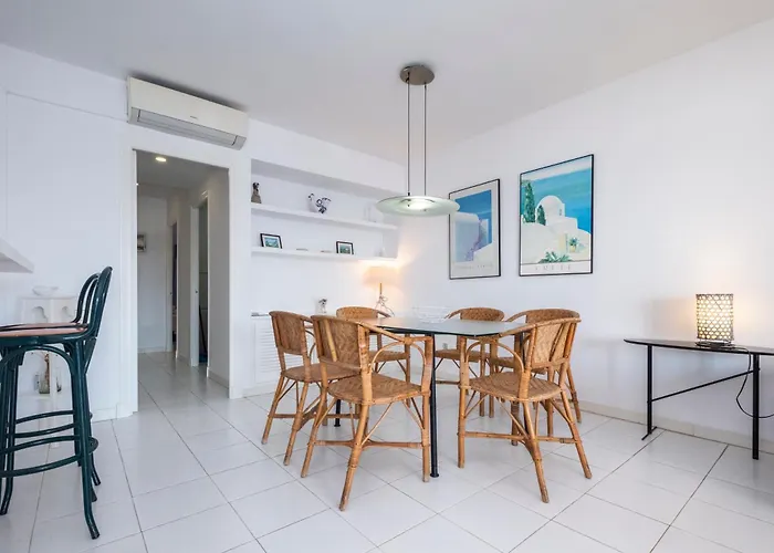 Can Digus - Mediterranean Apartments - Fornells