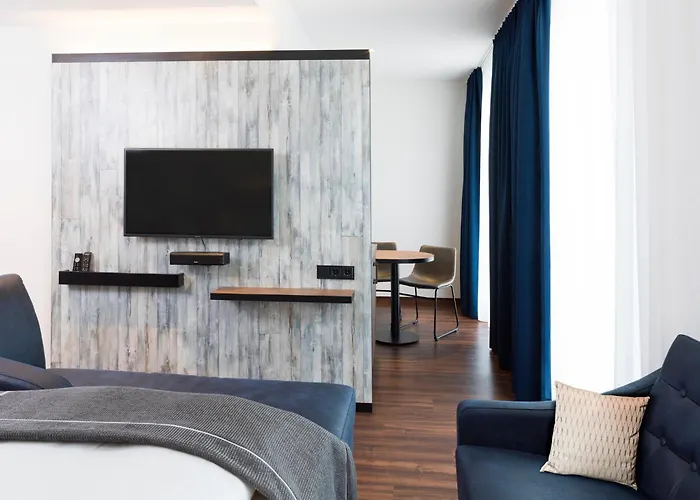 Holiday Inn - The Niu, Saddle Fuerth By Ihg