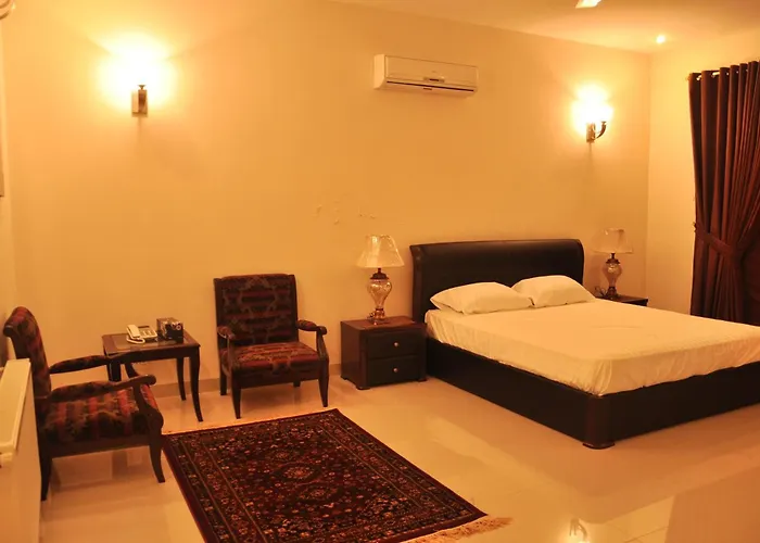 Reina Boutique Hotel - G9