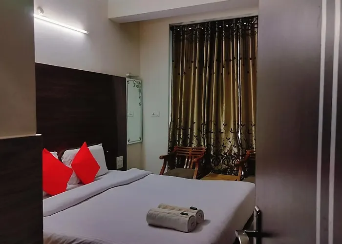 Mcleod Ganj Best Hotel Royal India -Treasure Of Himalayas #Cheapest Hotel #Mountain View# Near Dalai Lama Temple 100M