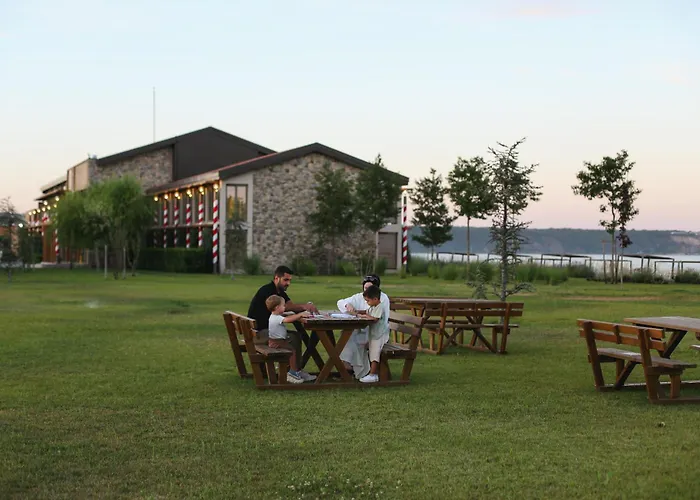 Inemare Hotel