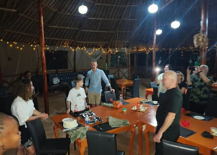Tausa Tsavo Eco Lodge