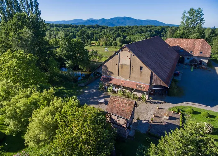 Hotel Du Domaine Saint Loup
