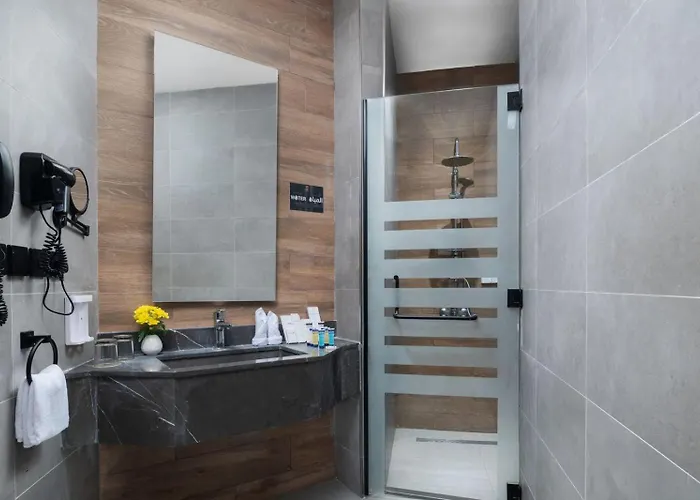 Elaf Qinwan Hotel