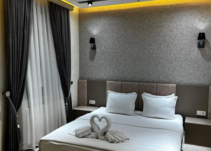 Ohu Palace Hotel