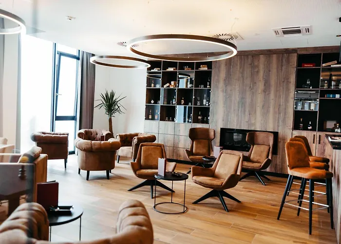 Frames Hotel GmbH