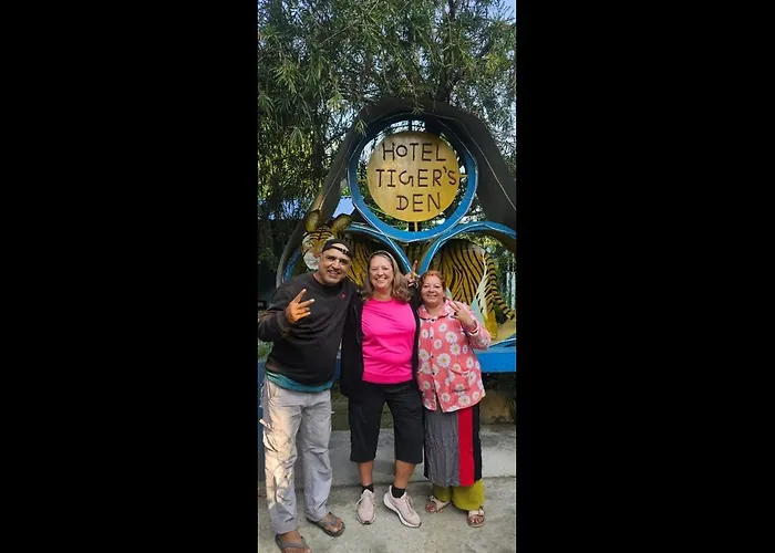 Hotel Tiger'S Den - Peace Homestay -An Exciting Adventurous Park Safari, Arranger