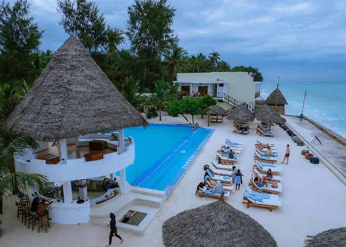 Jambo Resort By Mambo Hotels