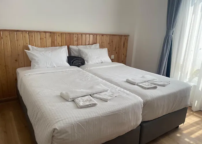 Idan Barn Suites & Cafe