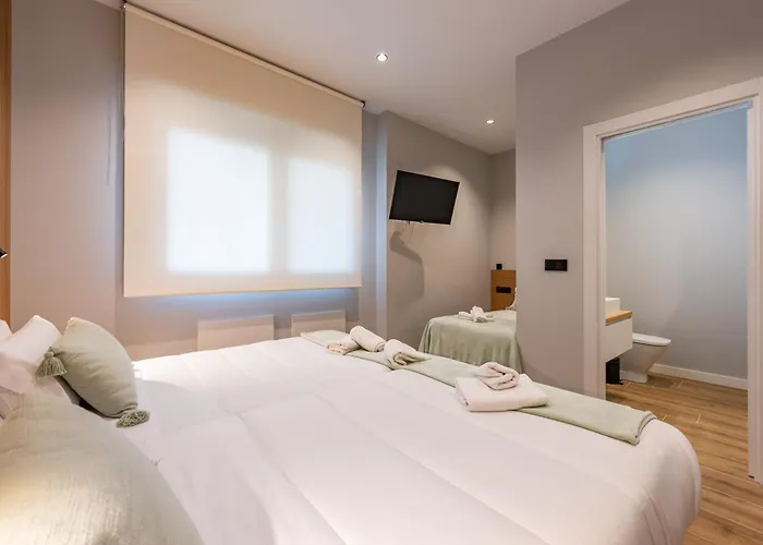 White Tree Rooms And Apartments