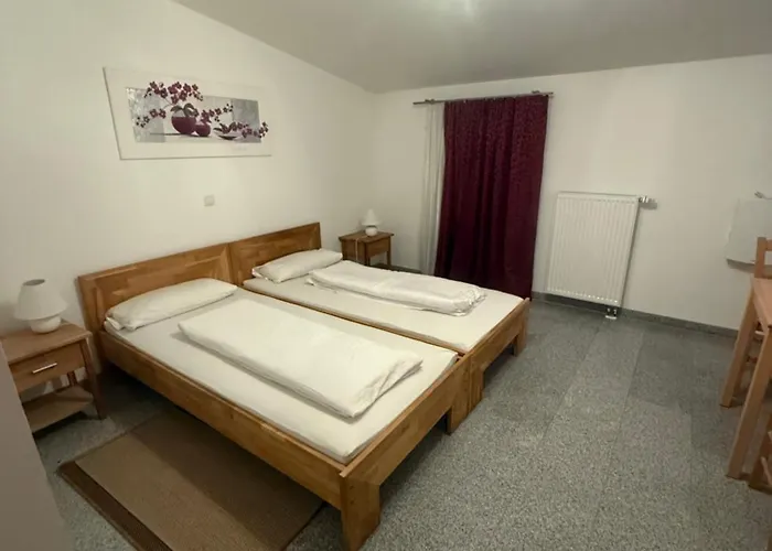 Attika Hotel