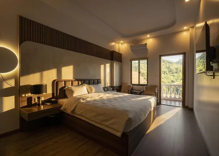Odyssey Hotel 2, Tours&Motorbikes Rental