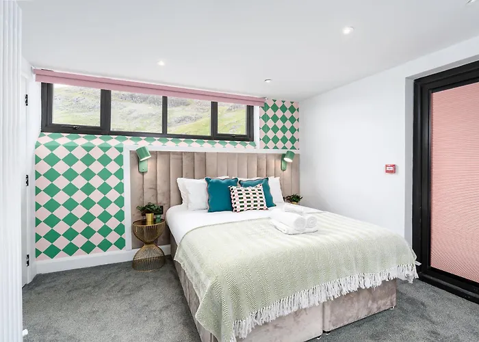 Kirkstone Pass Mountain Rooms - Ambleside With Parking