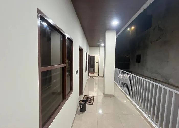 Hotel Hi-Fi