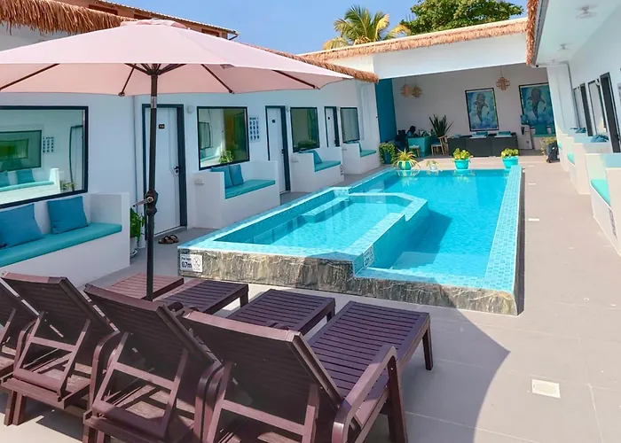 Lvis Pool Villa