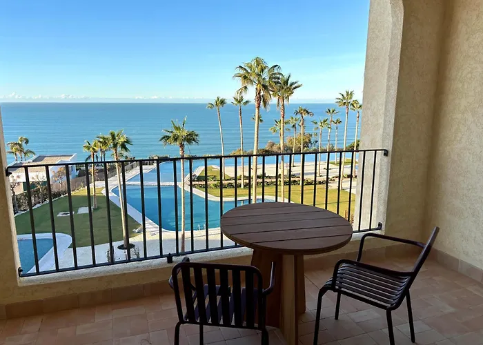 Hotel Punta Bermeja Premium