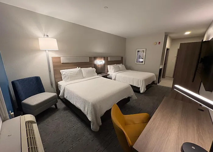 Holiday Inn Express Hotel & Suites Lafayette By Ihg