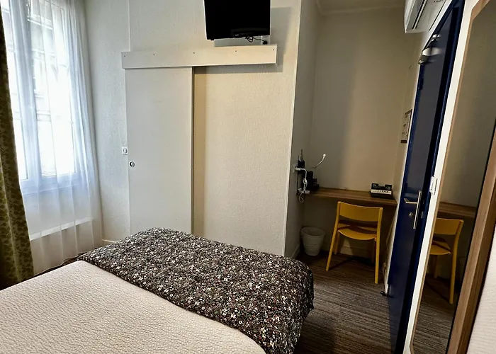 Logis Hotel Maison Voltaire