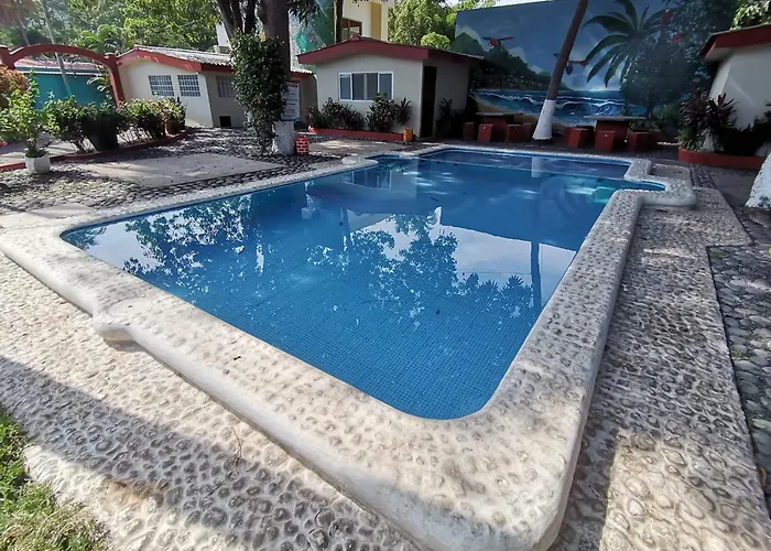 Hotel Rincon Familiar Con Piscina, Cerca De La Playa Y Restaurante