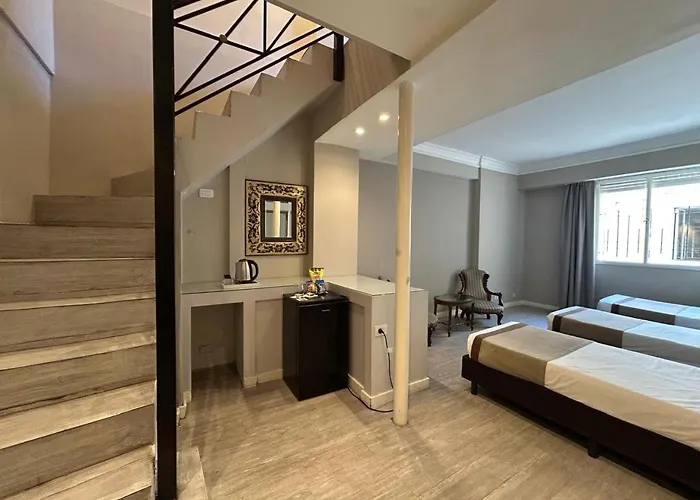 1253 Recoleta Small Hotel
