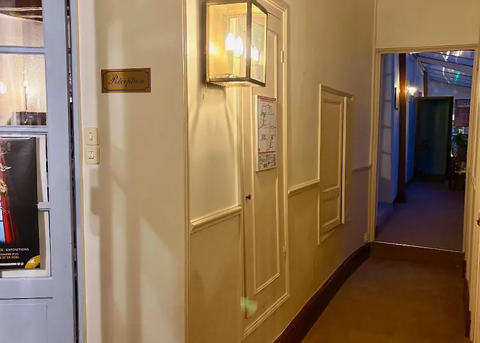 Hotel De La Sologne