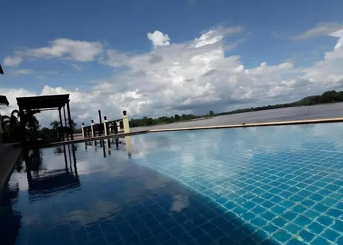 Pon Arena Hotel