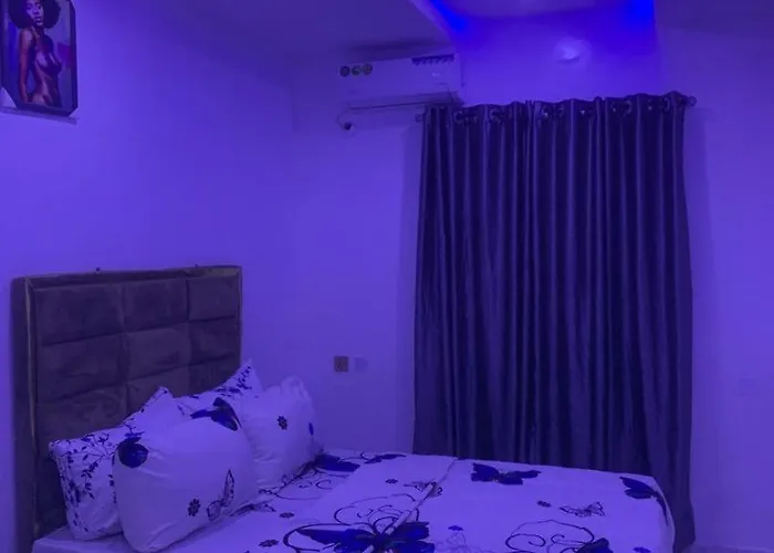 02 Hotel And Suites