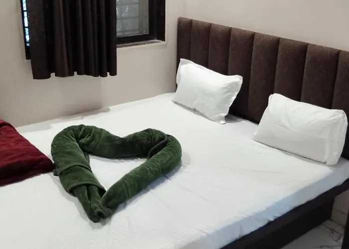 Hotel Rainbow Palace