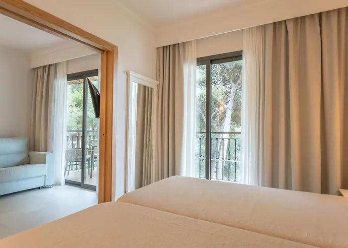 Caprice Vell Mari Hotel & Resort