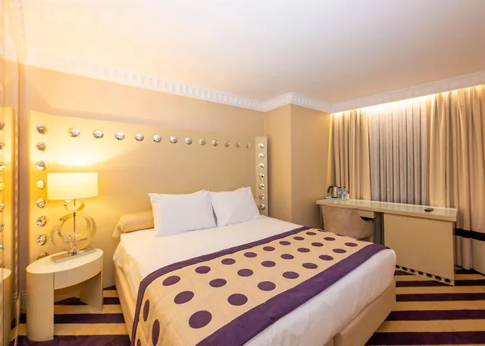 Taxim Hill Hotel
