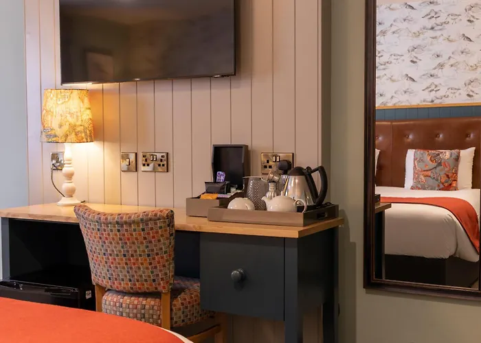 Berkshire Arms By Chef & Brewer Collection