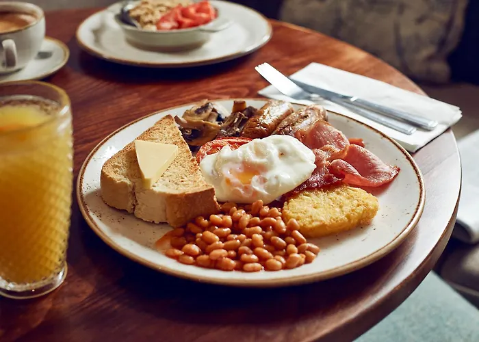 Berkshire Arms By Chef & Brewer Collection