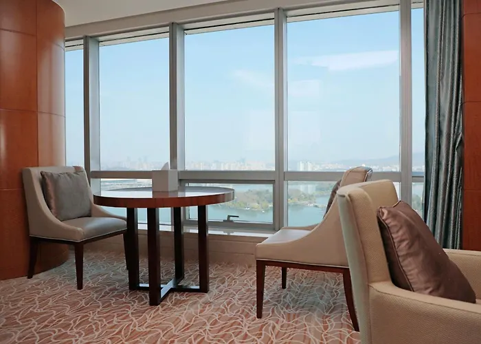 The Westin Nanjing Xuanwu Lake