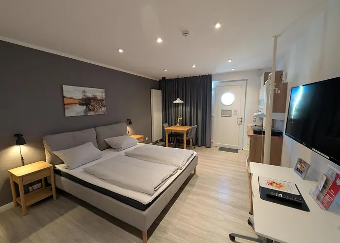 Schäfers Hotel, Innenstadt, Bäckerfrühstück inklusive&Smart Check-in ab 14 Uhr