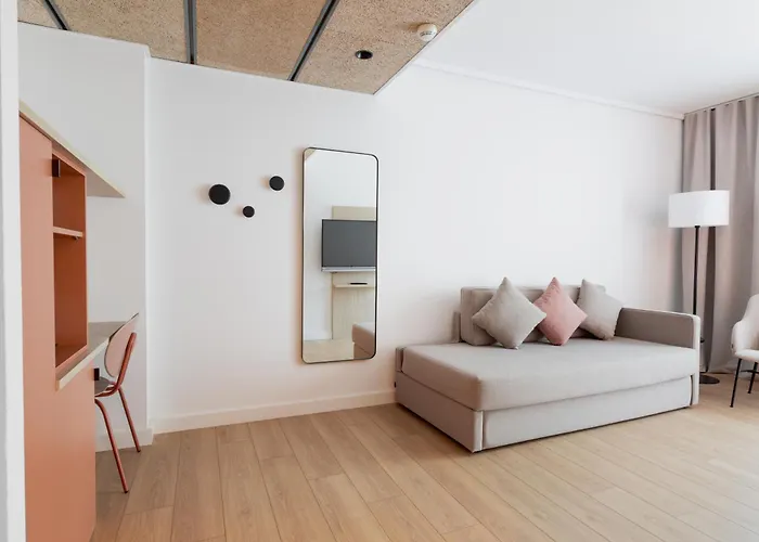 Nm Suites By Escampa Hotels