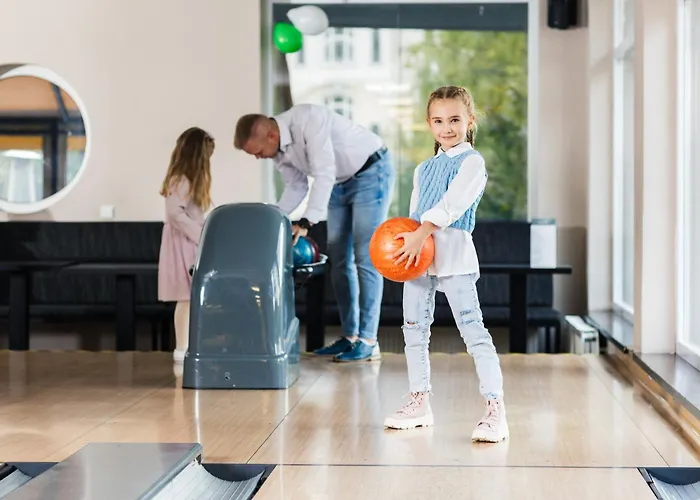 Atrium Hotel - Family Friendly