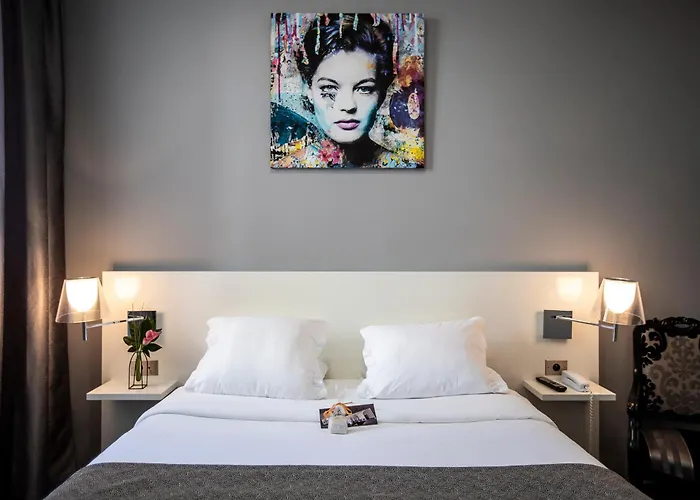 Le Manoir Hotel, BW Signature Collection