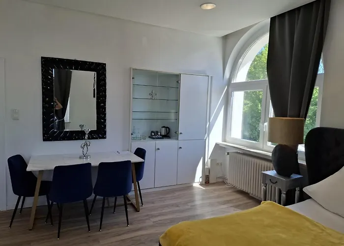 Villa Bowdy