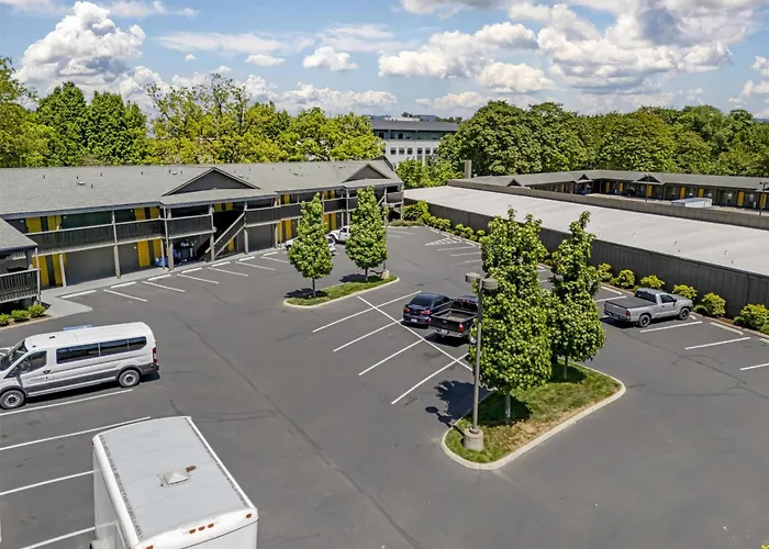 Best Western New Oregon Motel