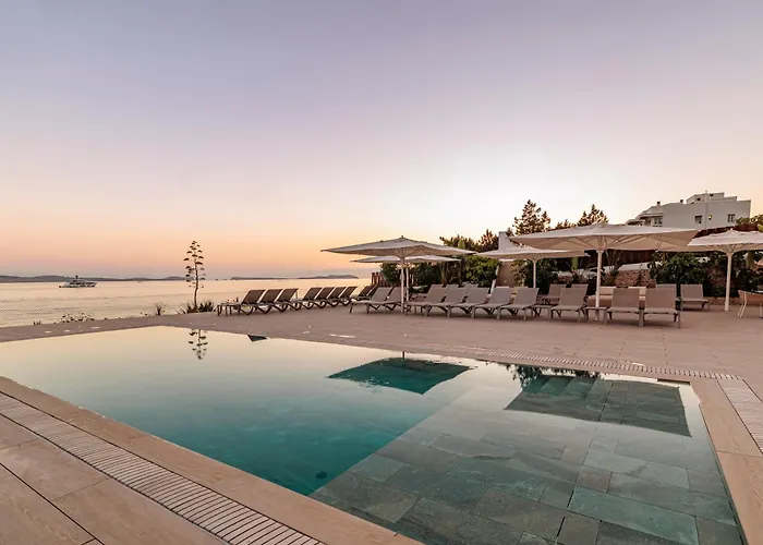 Sol Bahía Ibiza Suites