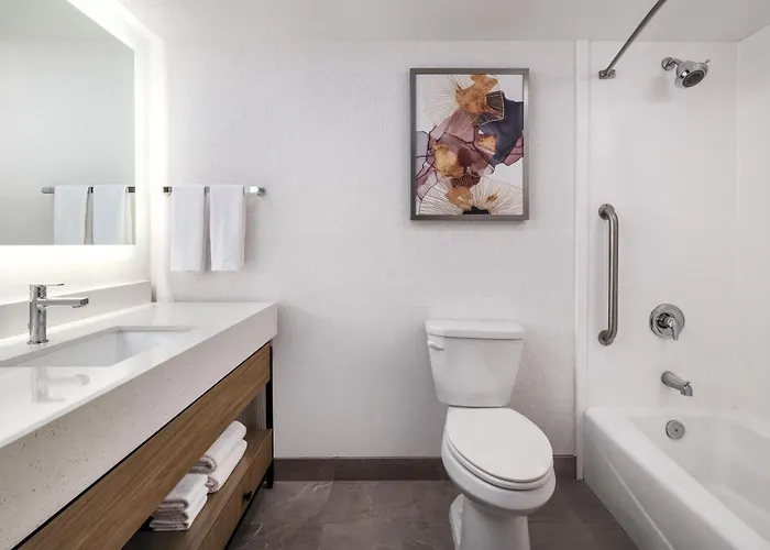 Best Western Plus Abbey Inn