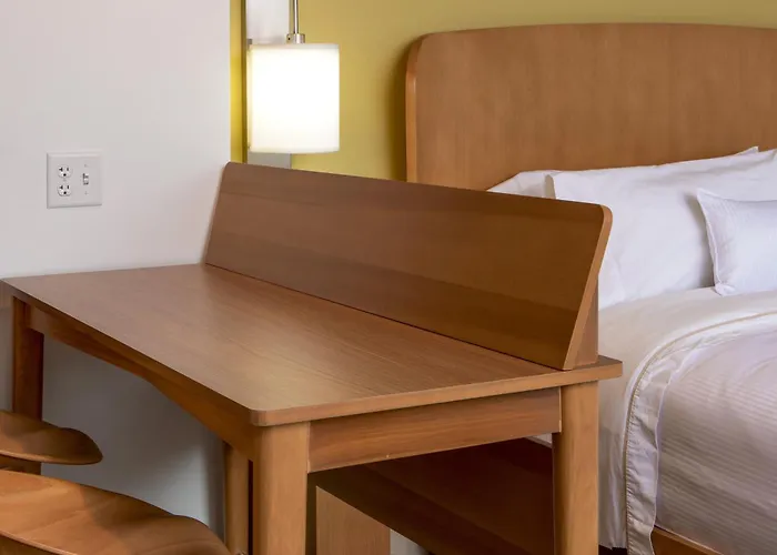 Element By Marriott Moline Hotel
